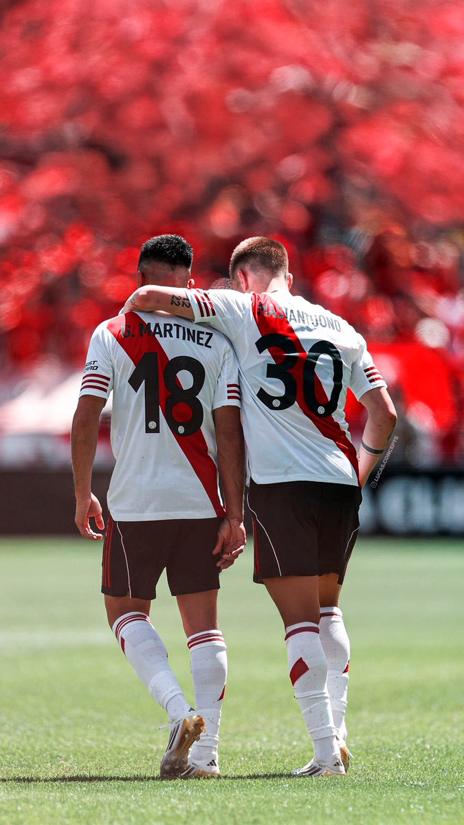 ⁴ᵏ Gonzalo Martinez y Franco Mastantuono.