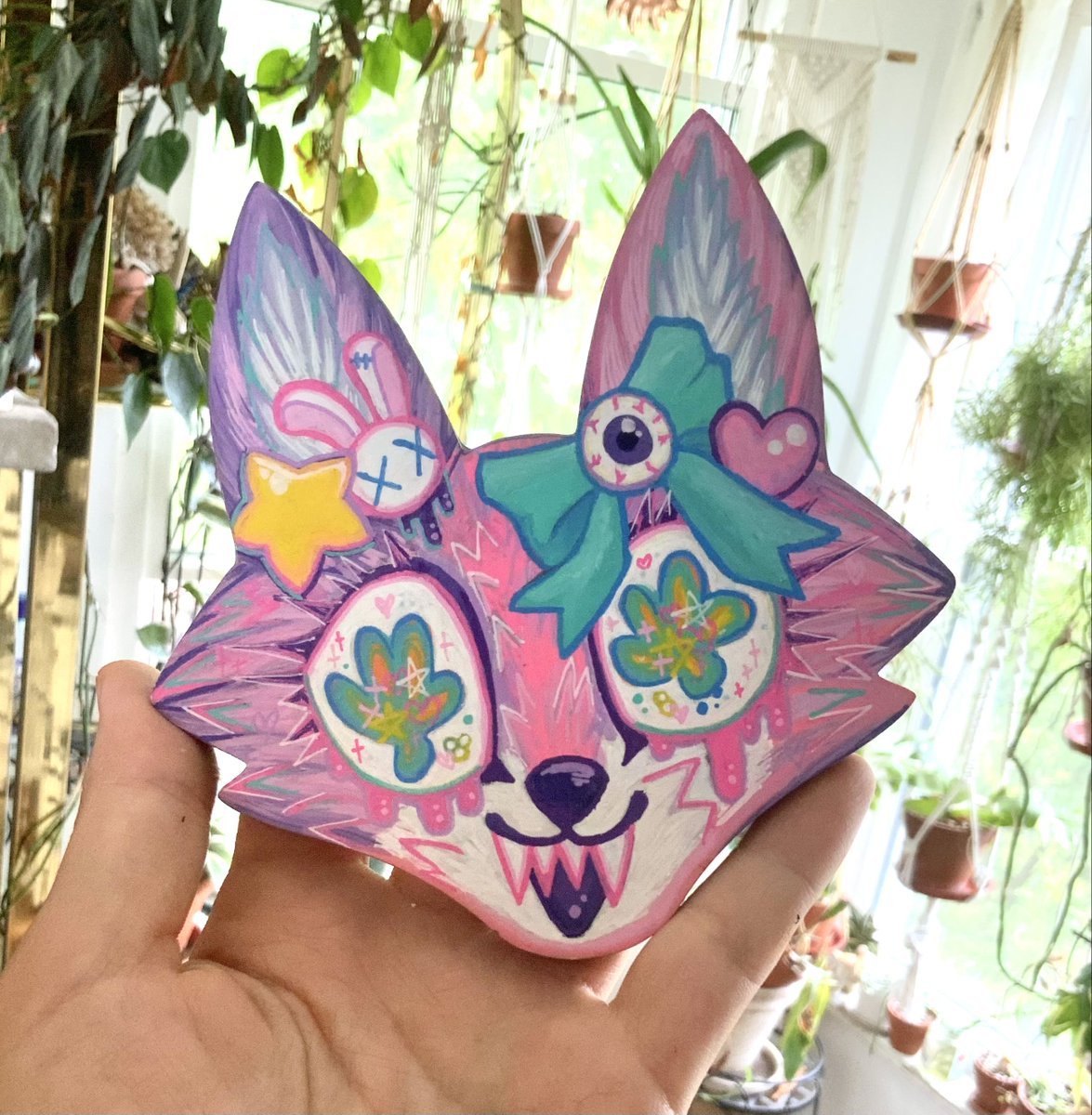 We are packing peak whimsy into new painted wall plaques coming to my Anthrocon 2025 DD table