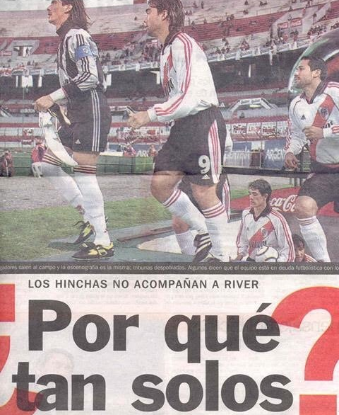 la12tuittera's tweet photo. 🐔Asi fueron toda su historia. https://t.co/5DvlRWHfxG