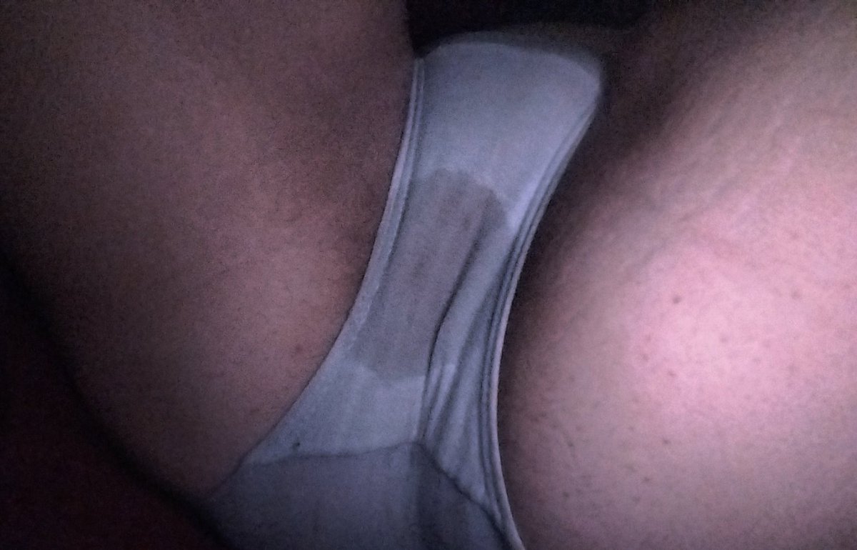 pissy_paws's tweet photo. i definitely did not leak guys i promise.... https://t.co/WclNFu378m
