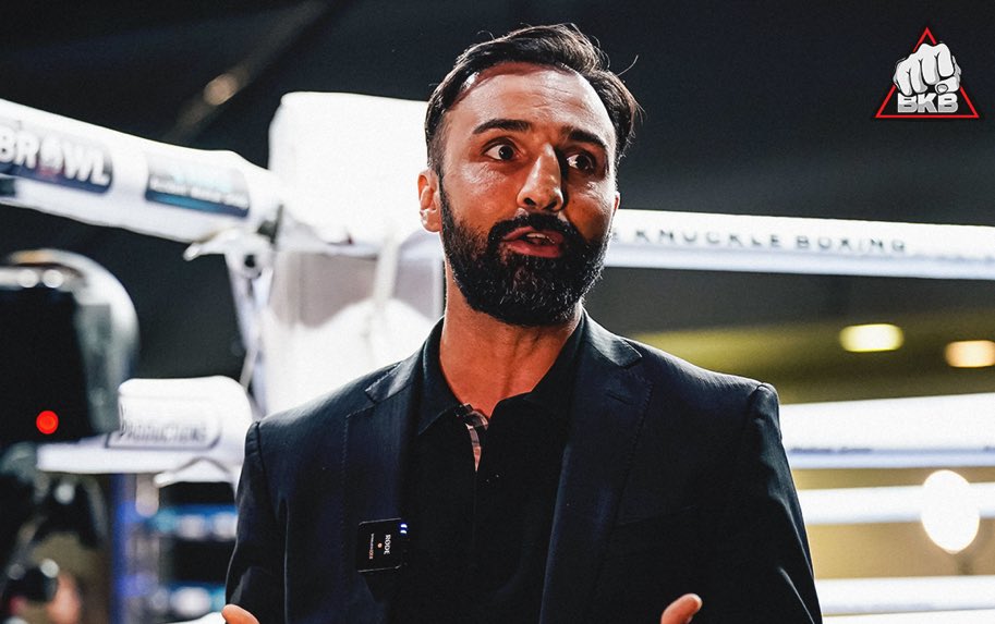 Michael Woods (@woodsy1069) on Twitter photo That lure, it is stubborn. <a href="/PaulMalignaggi/">Paul Malignaggi</a> is still wanting combat.
He signed 3 fight deal with <a href="/bkbbareknuckle/">BKB Bare Knuckle Boxing</a>. 44 years old Paulie has been BKBβs color commentator and lead analyst since 2021.
Paulie will fight at BKB 45 on September 6 in Bristol, England. That lure, it is stubborn. <a href="/PaulMalignaggi/">Paul Malignaggi</a> is still wanting combat.
He signed 3 fight deal with <a href="/bkbbareknuckle/">BKB Bare Knuckle Boxing</a>. 44 years old Paulie has been BKBβs color commentator and lead analyst since 2021.
Paulie will fight at BKB 45 on September 6 in Bristol, England.