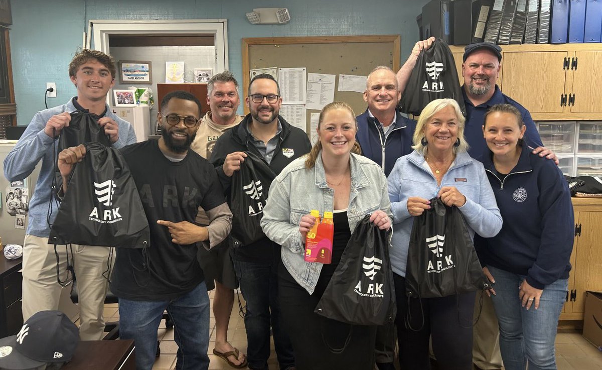ChrisVaccaro's tweet photo. Our @ArkTCI team helped deliver summer supplies for the incredible kids at Camp Anchor in Lido Beach. We hope these donations help the staff and kids feel supported, prepared, and ready for a fun-filled summer. #ArkCares #LongIsland https://t.co/cWBf6nySJl