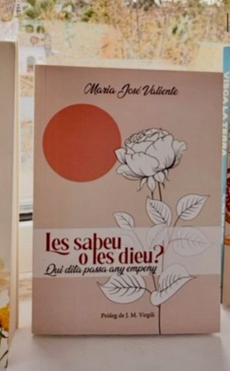 Porto uns cinc anys compartint dites a Twitter cada dia, i em fa feliç ajudar a fer escola!

Xavi, en lloc de comparar i criticar podries no llegir-me, o respectar, o compartir dites catalanes, o deixar tranquils els que ho intentem?

Realment, qui no té feina el gat pentina, eh?