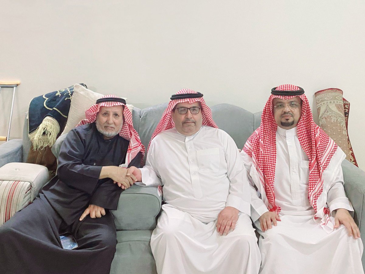 abu_faisal_qq's tweet photo. تشرفت بزيارة أخي وصديقي الغالي عيد سلامة اللميع ، بوجود ابنه مشعل 

حفظك الله يابو مشعل https://t.co/oM7cROaPAO