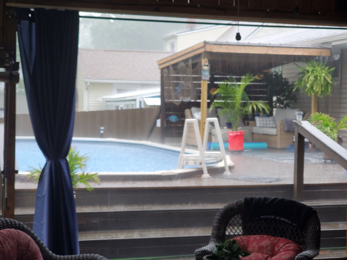 The rain is coming down!