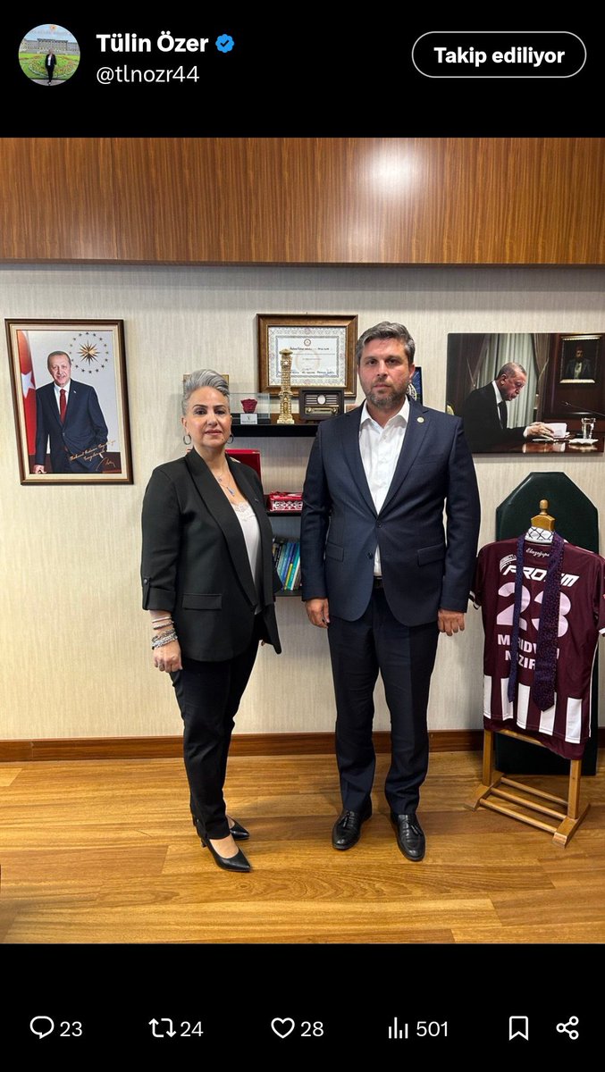 📌 TAŞERON İŞÇİLERİN SESİYİZ
Kamuda 100 binden fazla taşeron işçi, yıllardır aynı işi yapmasına rağmen kadro hakkı bekliyor!
📣 Sayın <a href="/mahmutnazirli/">Mahmut Rıdvan Nazırlı</a> ye bu mağduriyet aktarıldı mı?
⏳ Meclis tatile girmeden bu sorun çözülsün!
#TaşeronaKadro
#MeclisKapanmadan
#EmekÇözümBekliyor