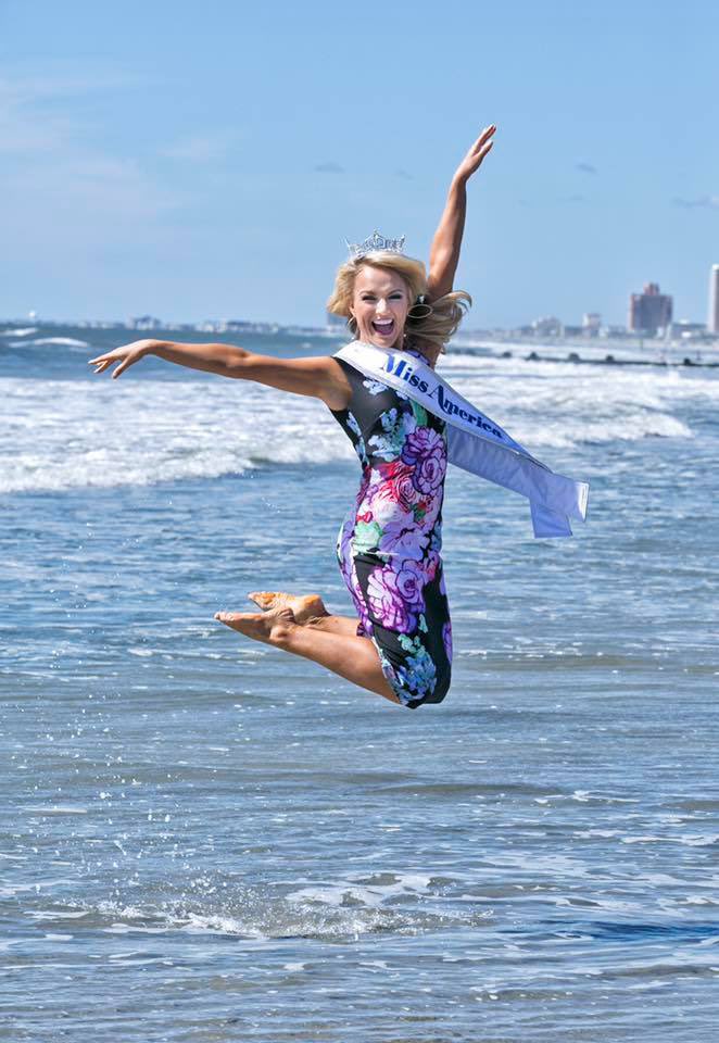Miss America Returns This September — Making a Splash!

“It’s the splash that’s viewed from coast to coast—Miss America isn’t just making headlines, she’s making waves!”

Commonly known as the “Miss America Toe Dip,” this tradition symbolized a bold leap into a year of meaningful