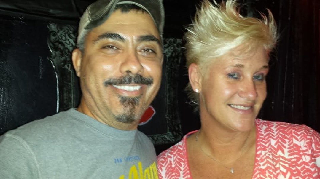 PuddingMunchkin's tweet photo. Just heard about the Food Network chef Anne Burrell's passing.  I ran into her in NYC years ago.  R.I.P. https://t.co/0swnsfpR0q