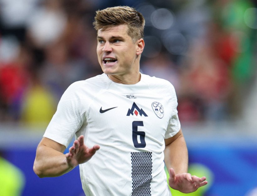 Josh (@motjosh) on Twitter photo 🚨⚪️🗞️ Jaka Bijol is set to undergo his medical and sign for Leeds tomorrow.
The total fee is €22 million that will be paid to Udinese. The deal runs up until 2029.
#LUFC | <a href="/NicoSchira/">Nicolò Schira</a> 🚨⚪️🗞️ Jaka Bijol is set to undergo his medical and sign for Leeds tomorrow.
The total fee is €22 million that will be paid to Udinese. The deal runs up until 2029.
#LUFC | <a href="/NicoSchira/">Nicolò Schira</a>