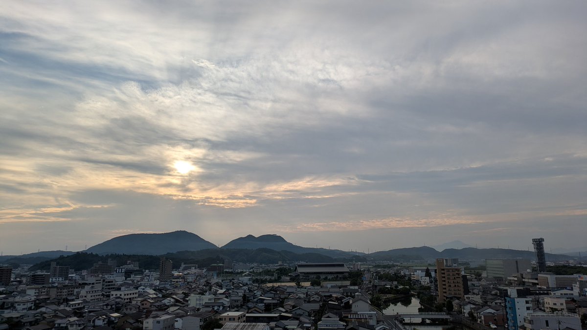 【2025.06.18.(水曜)】

今朝の松江

天気　くもり
気温　22度

<a href="/matsue_city/">松江市</a>