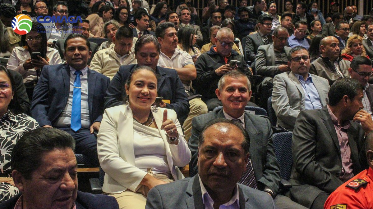 comagaec's tweet photo. 📌|Alcaldes y alcaldesas miembros del Consorcio participaron en la rendición de cuentas de la Zonal Norte del Banco de Desarrollo del Ecuador, institución clave para la ejecución de obras que impulsan el desarrollo de la región.
#COMAGA #BDE #Amazonía #Galápagos #Baños #Penipe https://t.co/CpZS2enu8W