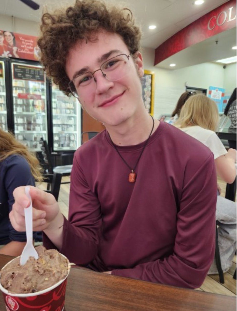 MISSING PERSON: Have you seen 16 y/o Addison Fisher? He was last seen near the 10200 block of Southwest 59th Street in Cooper City. He is 5’ feet 8” inches tall and weighs around 130 pounds. Call 954-321-4274 with info. tinyurl.com/4h5xck5h