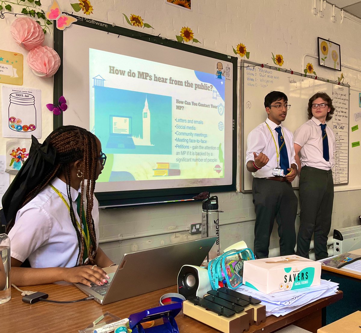 QMGS_CYM's tweet image. CYM Futures Team delivered their final workshop on Parliament & Government at @emmanuelsch96 this afternoon. It was an informative session lead by Swwayam, Tajah & Marshall to pupils from different year groups. Pupils enjoyed getting involved in politics, debates & voting! 🗳️