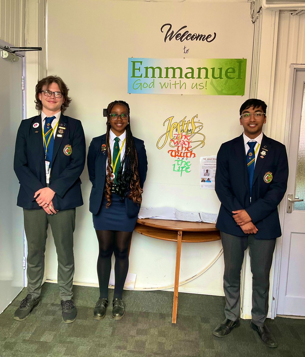 QMGS_CYM's tweet image. CYM Futures Team delivered their final workshop on Parliament & Government at @emmanuelsch96 this afternoon. It was an informative session lead by Swwayam, Tajah & Marshall to pupils from different year groups. Pupils enjoyed getting involved in politics, debates & voting! 🗳️