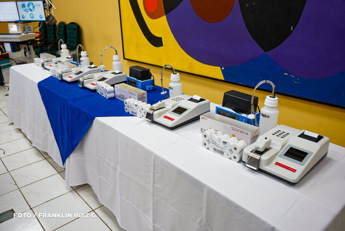 PLOMO1979 (@plomo19792) on Twitter photo Gobierno de #Nicaragua, a través del <a href="/MinsaNicaragua/">Ministerio de Salud Nicaragua</a> , fortalece la calidad de atención en hospitales y centros de salud del país. Hoy se entregaron 100 máquinas para exámenes de laboratorio y 3 equipos para pruebas de esfuerzo, con una inversión de 21.9 millones de córdobas. Gobierno de #Nicaragua, a través del <a href="/MinsaNicaragua/">Ministerio de Salud Nicaragua</a> , fortalece la calidad de atención en hospitales y centros de salud del país. Hoy se entregaron 100 máquinas para exámenes de laboratorio y 3 equipos para pruebas de esfuerzo, con una inversión de 21.9 millones de córdobas.