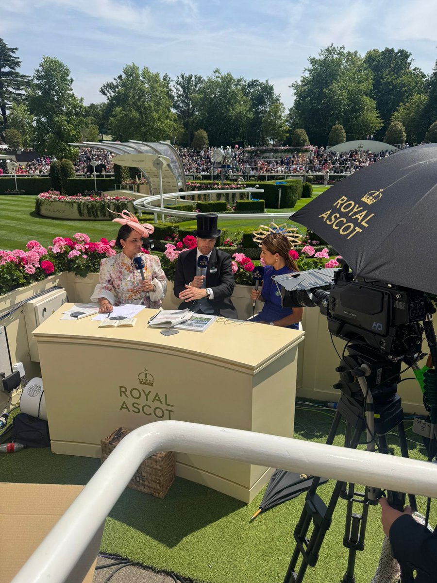 Roya Nikkhah tweet media