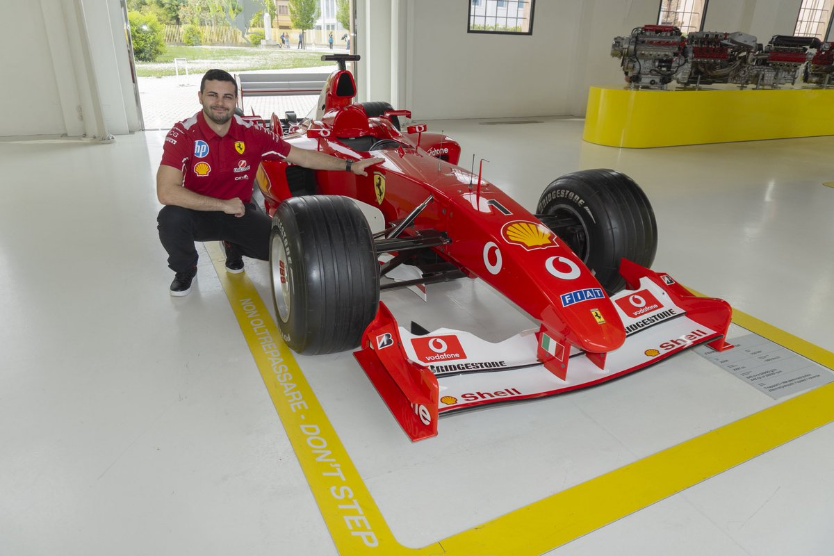 maxinfinitypics's tweet photo. FORZA FERRARI 🏎️

Museo Enzo Ferrari, Módena. La casa donde nació la leyenda; donde Enzo Ferrari soñó, creó y encendió el fuego eterno del Cavallino Rampante. Estoy muy feliz de haber conocido su oficina, sus diseños, sus autos y su historia.

#Ferrari #MuseoFerrari #EnzoFerrari https://t.co/jgWe0xJMzF