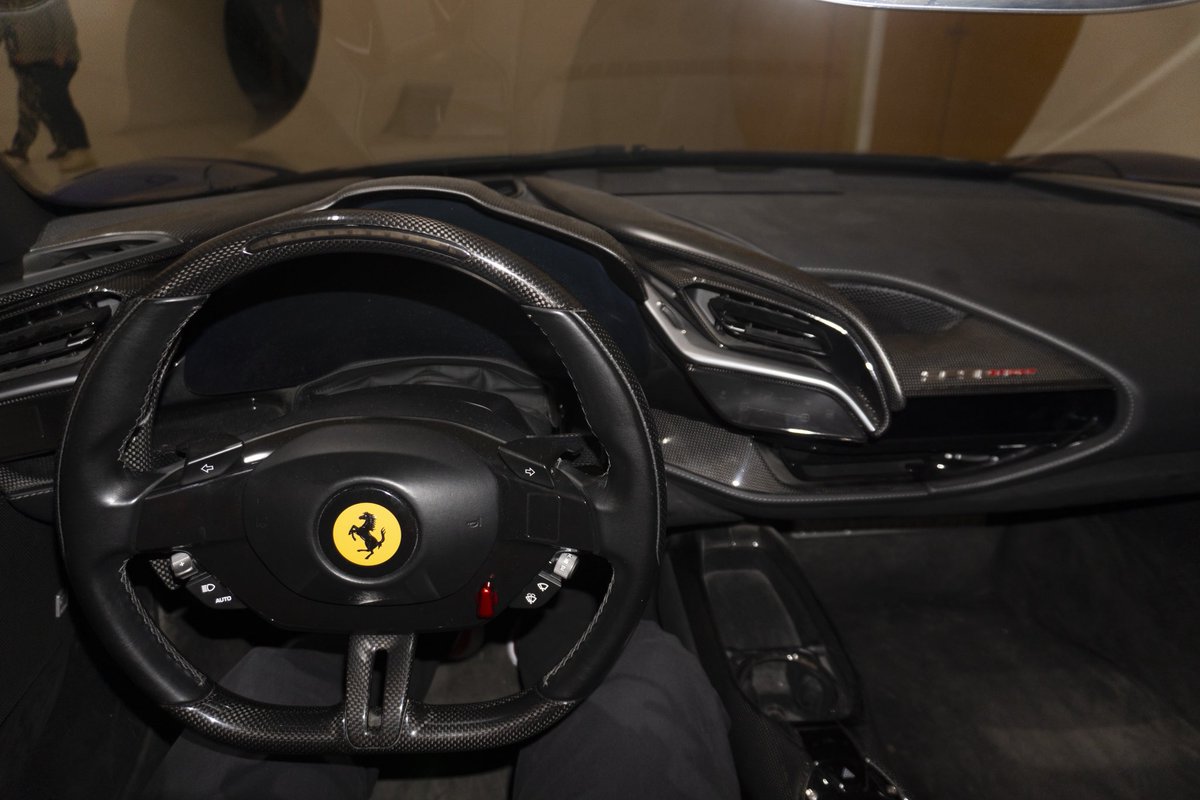 maxinfinitypics's tweet photo. FORZA FERRARI 🏎️

Museo Enzo Ferrari, Módena. La casa donde nació la leyenda; donde Enzo Ferrari soñó, creó y encendió el fuego eterno del Cavallino Rampante. Estoy muy feliz de haber conocido su oficina, sus diseños, sus autos y su historia.

#Ferrari #MuseoFerrari #EnzoFerrari https://t.co/jgWe0xJMzF