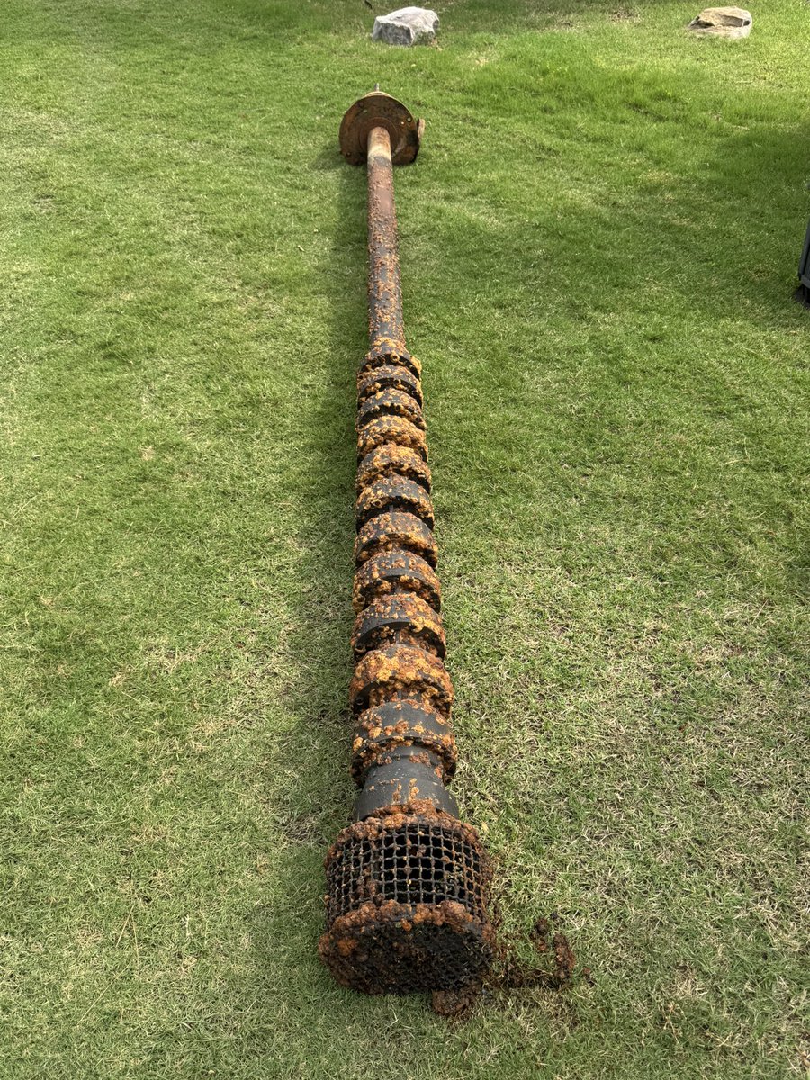 bearded_turfguy's tweet photo. Out with the old and in with the new… https://t.co/IJiVQJaXFi
