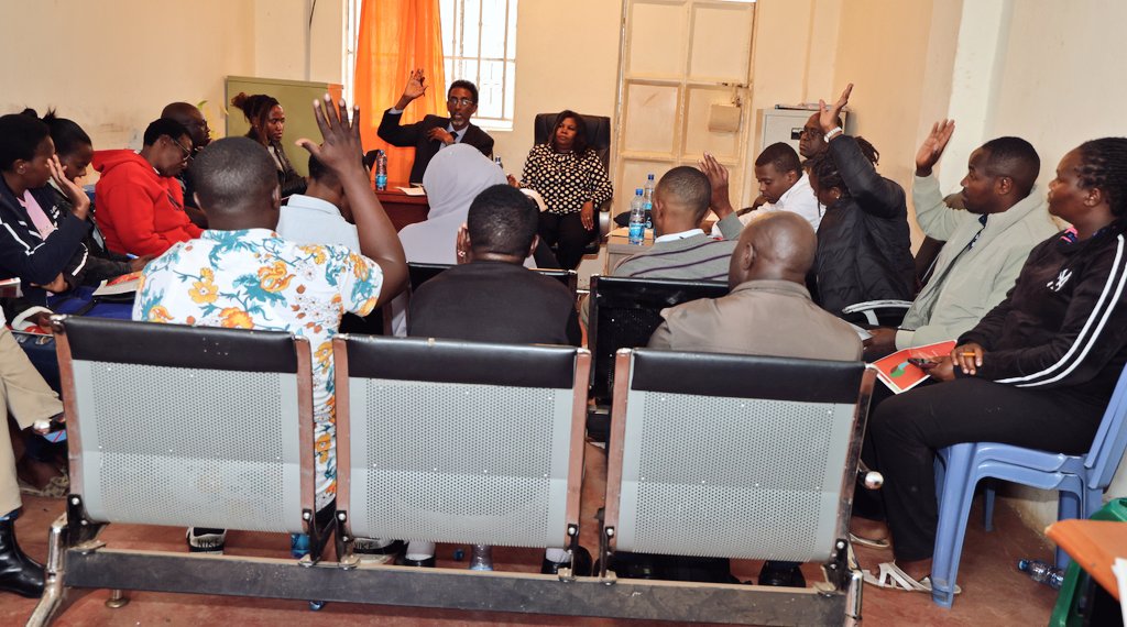 NepadAprmKenya's tweet photo. The workshop served as a key milestone in the #CPRM process, offering local stakeholders the opportunity to review and verify the county’s performance across key governance indicators. Participants gave valuable input regarding service delivery, devolution, and social inclusion. https://t.co/ItYP23tfJw