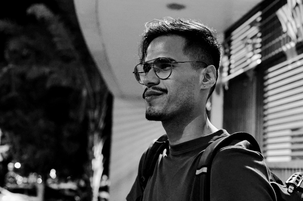 rodrigoserratt's tweet photo. O sorriso de quando o job acaba 🤭🫶🏿
#gravacaoespetaculo #danca #vazante #teresinapi https://t.co/sdqLsiug6V