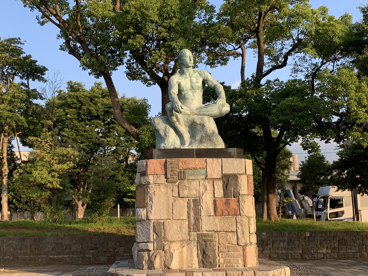 mntmnymnp's tweet image. おはようございます♪
今日の天気も晴れ☀️

暑さに負けずに頑張りましょう😆
クーラーがあればきっと大丈夫さ😌

#等々力緑地 
#健康美