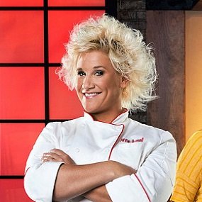 OscLeza's tweet image. Rest in peace, #AnneBurrell. 😥 My wife &amp;amp; I watched her a lot over the years.