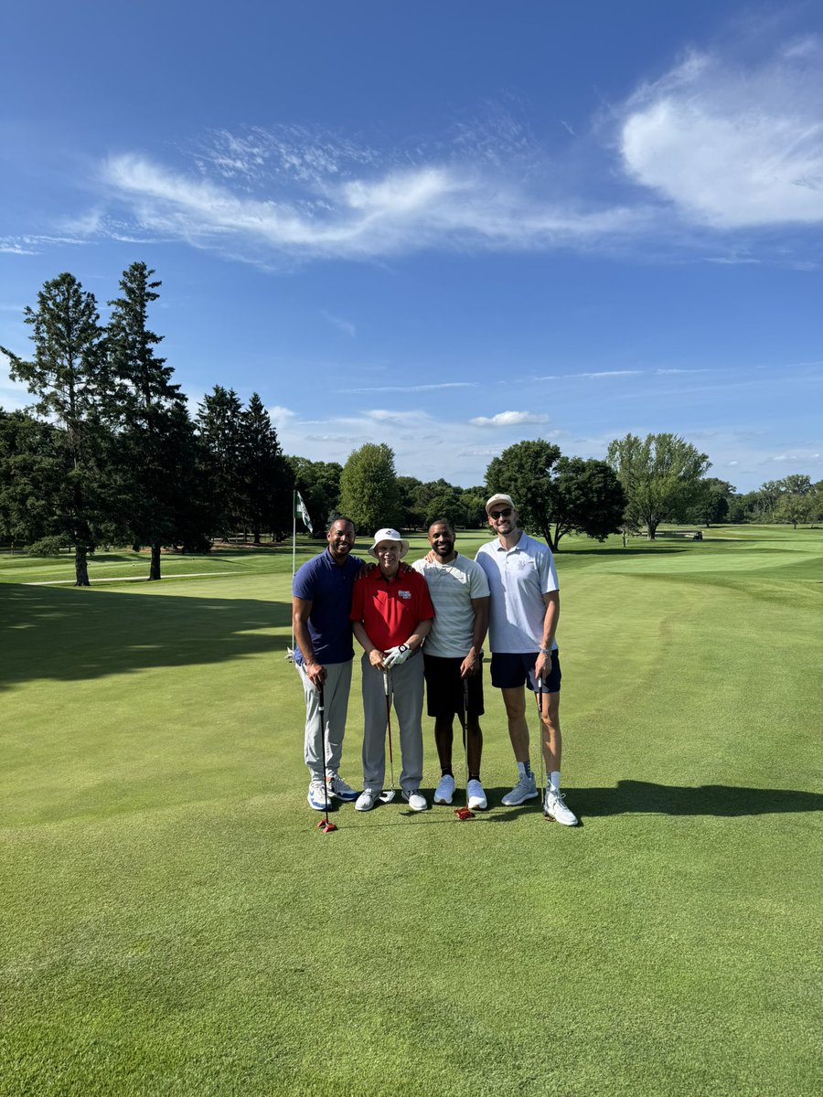 Sam Dekker (@dekker) on Twitter photo Not bad company today on the course! Awesome time in Madison today with Coach Ryan, <a href="/Dev34Harris/">Devin Harris</a>, and <a href="/JMTaylor11/">Jordan Taylor</a> - #Badgers
<a href="/BadgerMBB/">Wisconsin Basketball</a> Not bad company today on the course! Awesome time in Madison today with Coach Ryan, <a href="/Dev34Harris/">Devin Harris</a>, and <a href="/JMTaylor11/">Jordan Taylor</a> - #Badgers
<a href="/BadgerMBB/">Wisconsin Basketball</a>