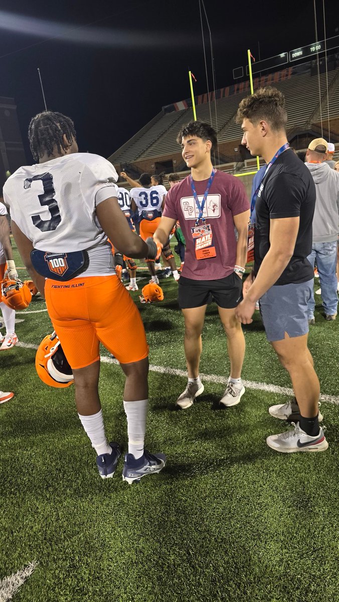 Can't wait to be <a href="/IlliniFootball/">Illinois Football</a>  Rising Illini prospect camp tomorrow.  Ready to show, let's go!!!!  <a href="/alexpanosFB/">Alex Panos</a> <a href="/AaronHenry7/">Aaron Henry</a> <a href="/WochNatalie/">Natalie Woch</a> <a href="/BretBielema/">Bret Bielema</a>