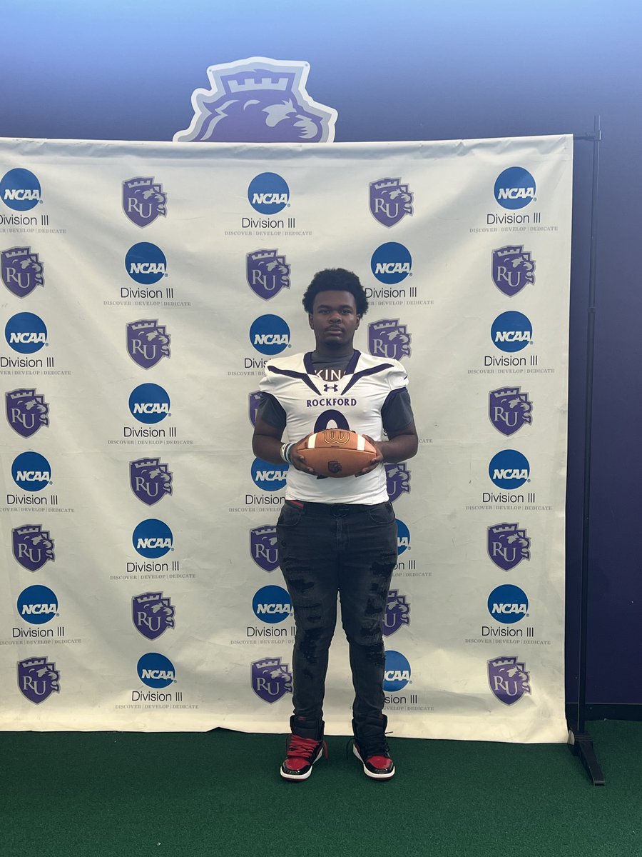 Tremayne moore Jr. (@fgtay) on Twitter photo Thanks to Coach Toliver for the visit; my mom and I enjoyed it. <a href="/coach_cal_cal/">Calvin Toliver</a> <a href="/Coach_KalamaK/">Kalama Kaluhiokalani</a> Thanks to Coach Toliver for the visit; my mom and I enjoyed it. <a href="/coach_cal_cal/">Calvin Toliver</a> <a href="/Coach_KalamaK/">Kalama Kaluhiokalani</a>