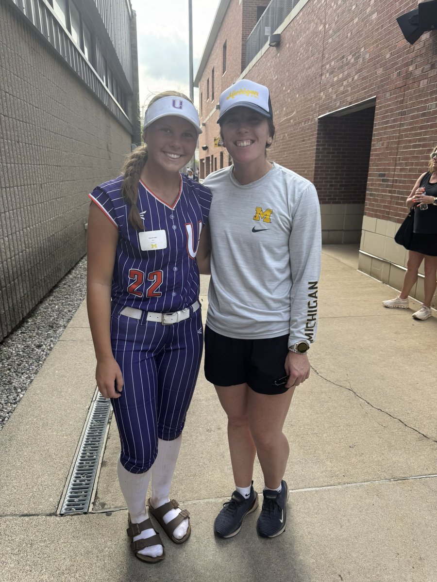 Ava Krupa (@ava_krupa) on Twitter photo Thank you so much <a href="/umichsoftball/">Michigan Softball</a> for putting on another great camp! Learned many skills that I will continue to use in the future! <a href="/btholl/">Bonnie Tholl</a> <a href="/CoachBrundage/">Jennifer Brundage, OLY</a> <a href="/canfield_faith/">faithyyy</a> <a href="/chiddy3/">Amanda Chidester, OLY</a> Thank you so much <a href="/umichsoftball/">Michigan Softball</a> for putting on another great camp! Learned many skills that I will continue to use in the future! <a href="/btholl/">Bonnie Tholl</a> <a href="/CoachBrundage/">Jennifer Brundage, OLY</a> <a href="/canfield_faith/">faithyyy</a> <a href="/chiddy3/">Amanda Chidester, OLY</a>
