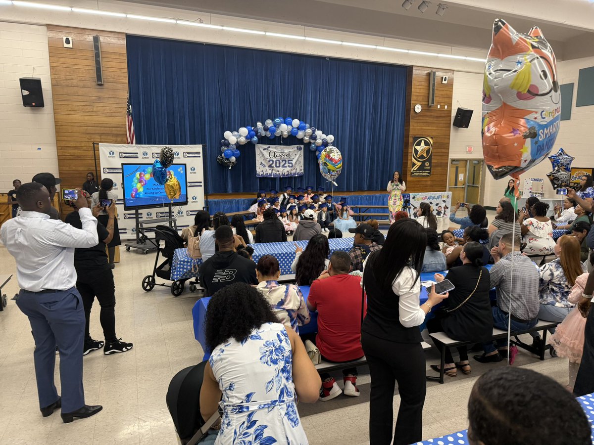PrincipalNaber1's tweet photo. Congratulations to our MLKA Pre-K students who are moving up to Kindergarten! #MLKA #movingup #reachforthestars ⭐️ @YonkersSchools @RcollinsJudon @AnibalSolerJr https://t.co/4gDH3eLSVa