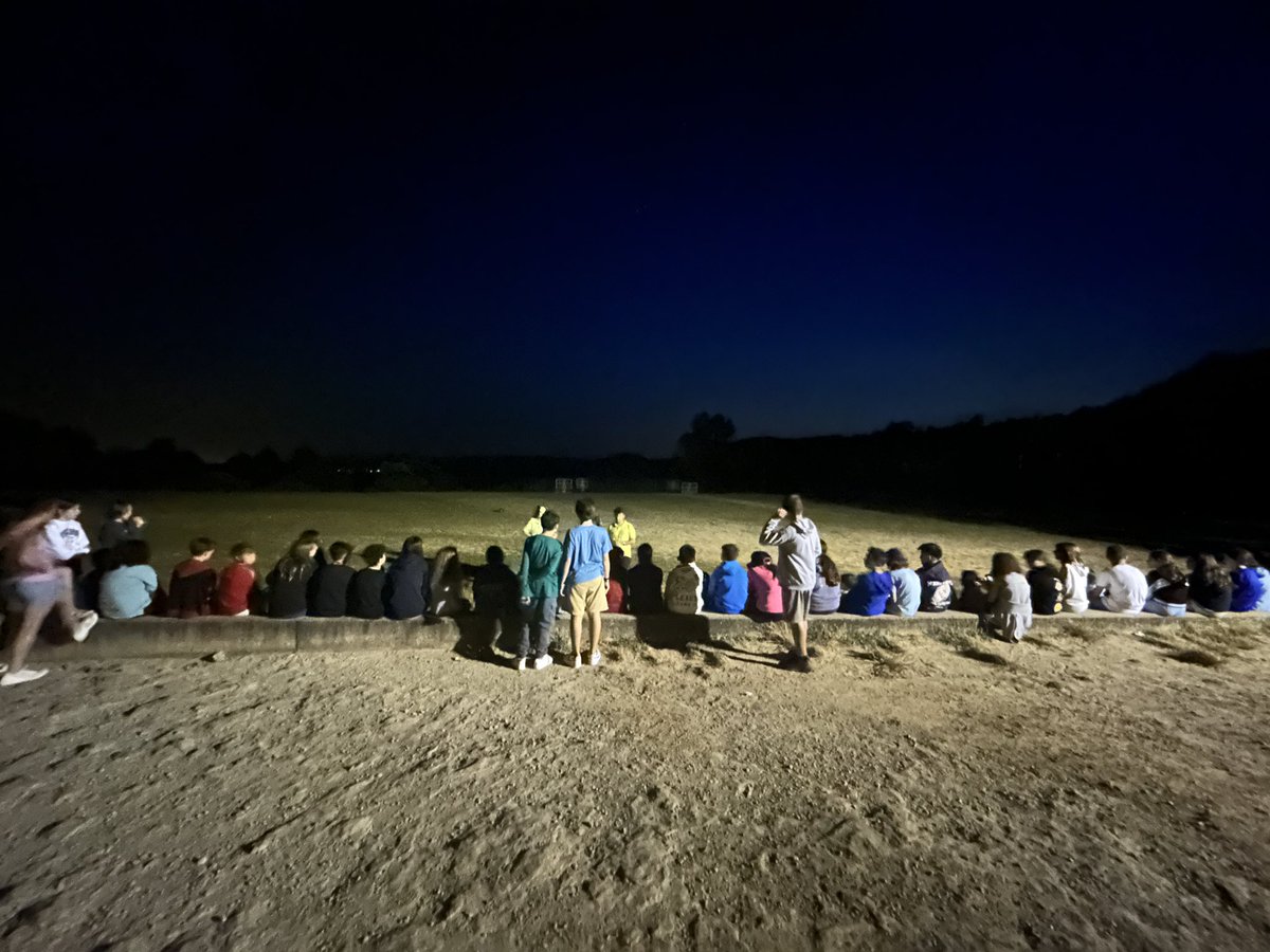 Bona nit des de Can Miqueló! Tanquem el segon dia de colònies ple de sol, diversió i bons moments! <a href="/escolesFEP/">Fundació Escoles Parroquials</a>