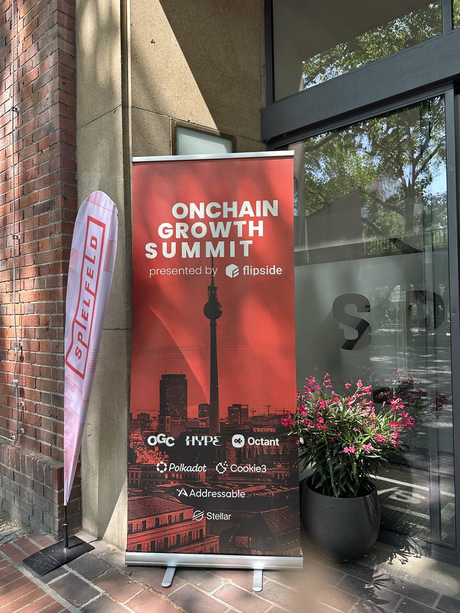 The <a href="/onchaingrowth/">Onchain Growth Club</a> summit during <a href="/BerBlockWeek/">Berlin Blockchain Week 🐻➡️ June 7-22, 2025</a> was one of the best growth focused events I’ve been to. 

Shoutout to <a href="/KrysiaKozak/">Krystyna 🍪 (cookie)</a>, <a href="/boringmarketer/">The Boring Marketer</a>, <a href="/clairekart/">Claire Kart</a>, <a href="/PhilippZentner/">Philipp Zentner | LI.FI</a> and everyone else who brought up themes like vibe marketing, the need for KOLs, AI tools, web3 funding