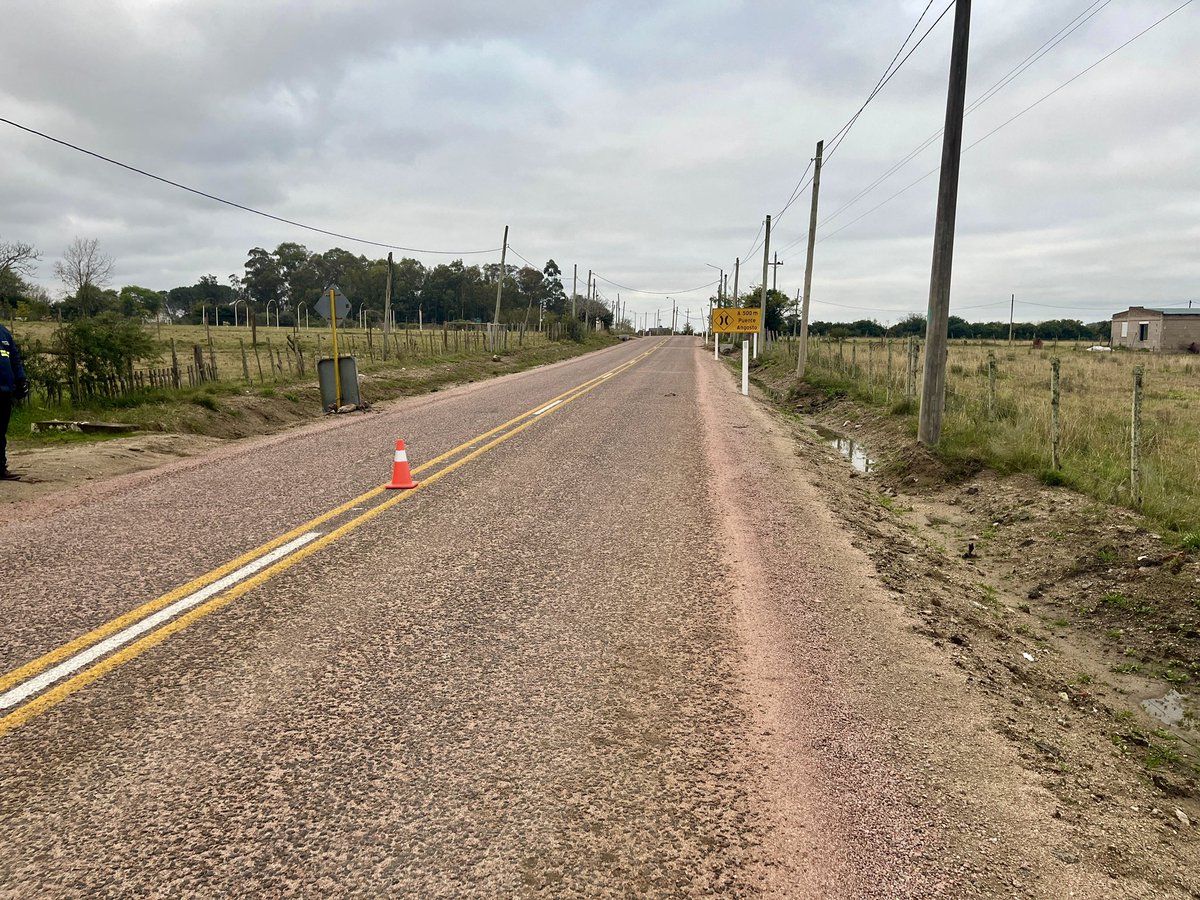 OPP Uruguay (@oppuruguay) on Twitter photo Se inauguran las obra de pavimentación de 4 caminos rurales que acceden a la ciudad de Florida con una inversión de $65 millones
Las obras incluyeron ensanche, estabilizado, pavimentación, señalización y drenaje.
🤝 Cofinancian OPP y <a href="/FloridaIDF/">Intendencia de Florida</a> (PCRP-BID) Se inauguran las obra de pavimentación de 4 caminos rurales que acceden a la ciudad de Florida con una inversión de $65 millones
Las obras incluyeron ensanche, estabilizado, pavimentación, señalización y drenaje.
🤝 Cofinancian OPP y <a href="/FloridaIDF/">Intendencia de Florida</a> (PCRP-BID)