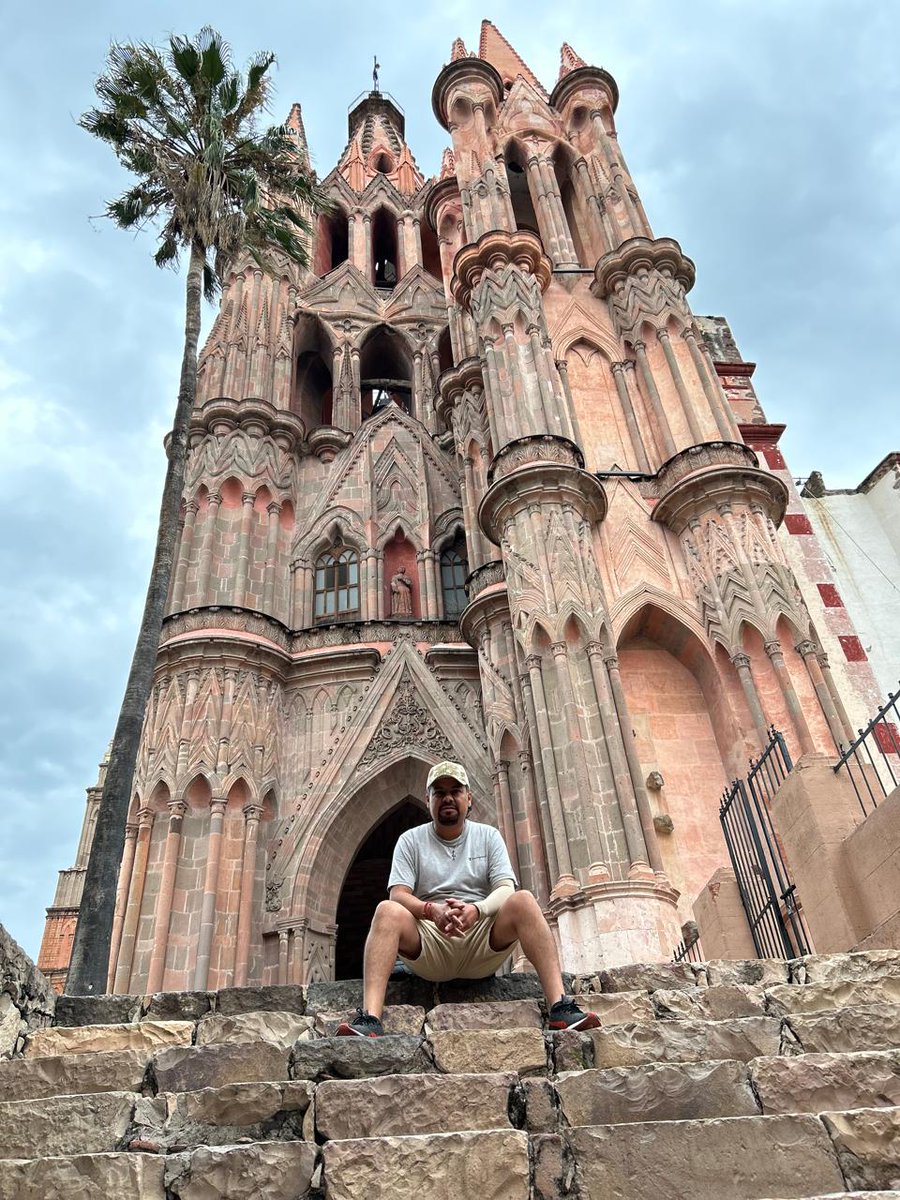sangrefelinaofi's tweet photo. Saludos amigos de San Miguel de Allende GTO https://t.co/OFrf3NaX0R