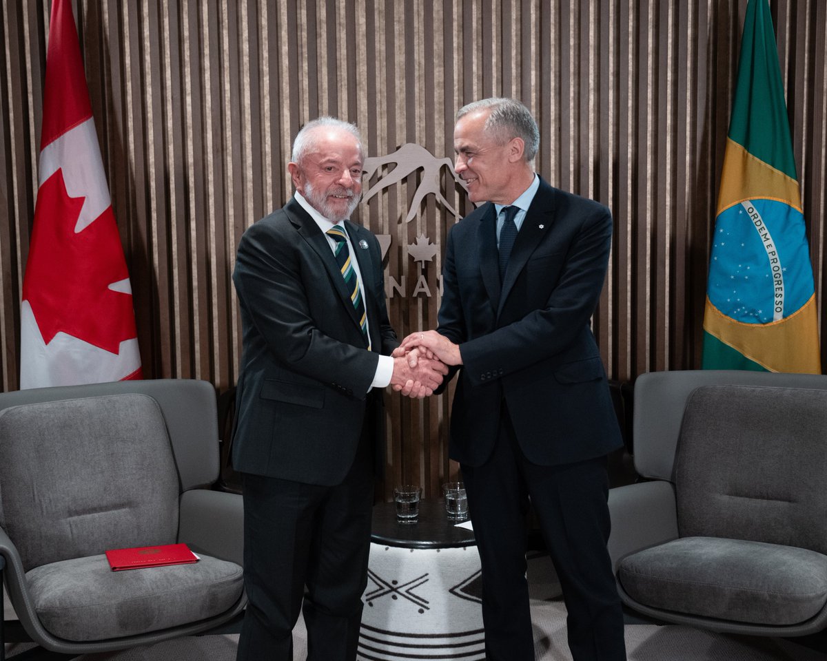 Great to meet with President <a href="/LulaOficial/">Lula</a> at the <a href="/G7/">G7</a>.

Canada and Brazil are strong trade and climate partners. We met ahead of COP30 to discuss ways to fortify our supply chains, create new trade opportunities, and build stronger economies for our two nations.