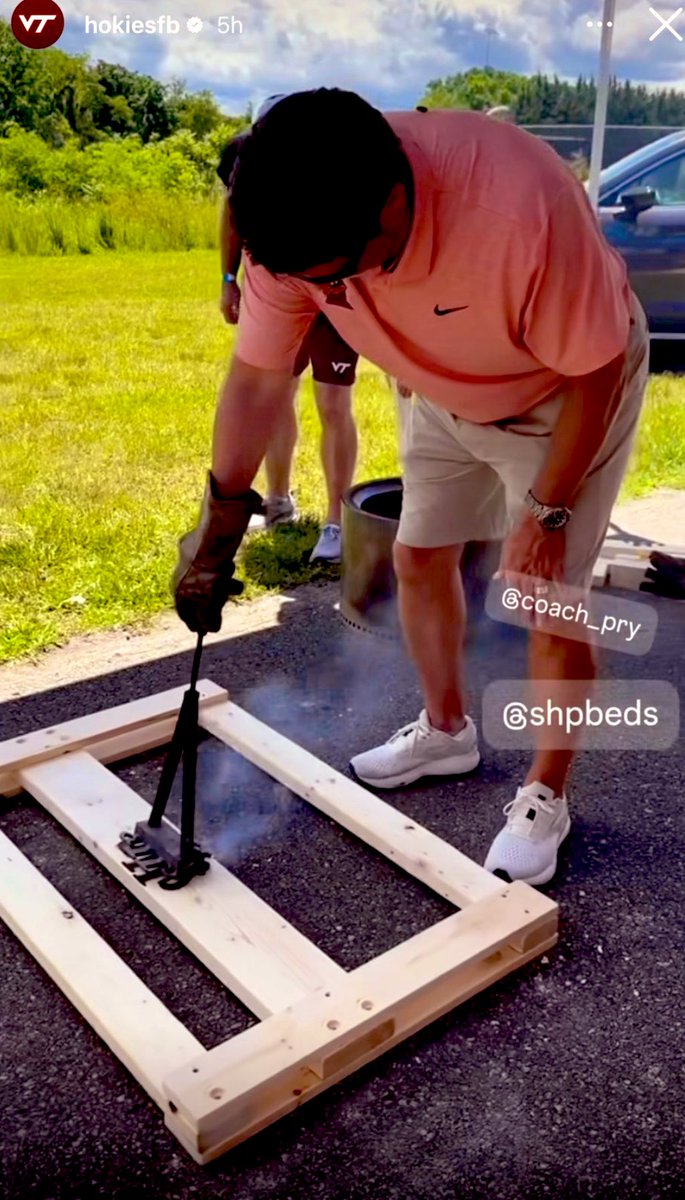 VT4L_Joe's tweet image. What’s Pry’s brand say?
“One Score Loss” #OSL #HokieStyle