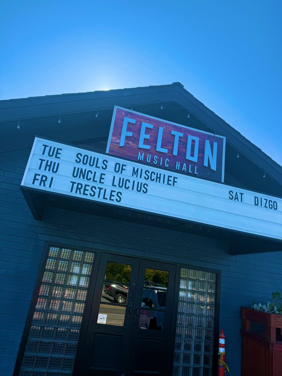 FELTON/SC
SLIDE
THRU!!!
<a href="/SOMHIERO/">SOULS OF MISCHIEF</a>
