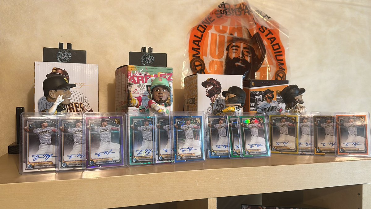 Friar Breaks (@friarbreaks) on Twitter photo The rainbow is coming along!
I’m still missing these, if anyone has them and is looking to sell!
/50 gold wave
/25 true orange
/10 true black
/10 Xfractor black
/5 true red
/5 red wave
/5 Xfractor red
1/1 superfractor
<a href="/CardPurchaser/">Card Purchaser</a> The rainbow is coming along!
I’m still missing these, if anyone has them and is looking to sell!
/50 gold wave
/25 true orange
/10 true black
/10 Xfractor black
/5 true red
/5 red wave
/5 Xfractor red
1/1 superfractor
<a href="/CardPurchaser/">Card Purchaser</a>