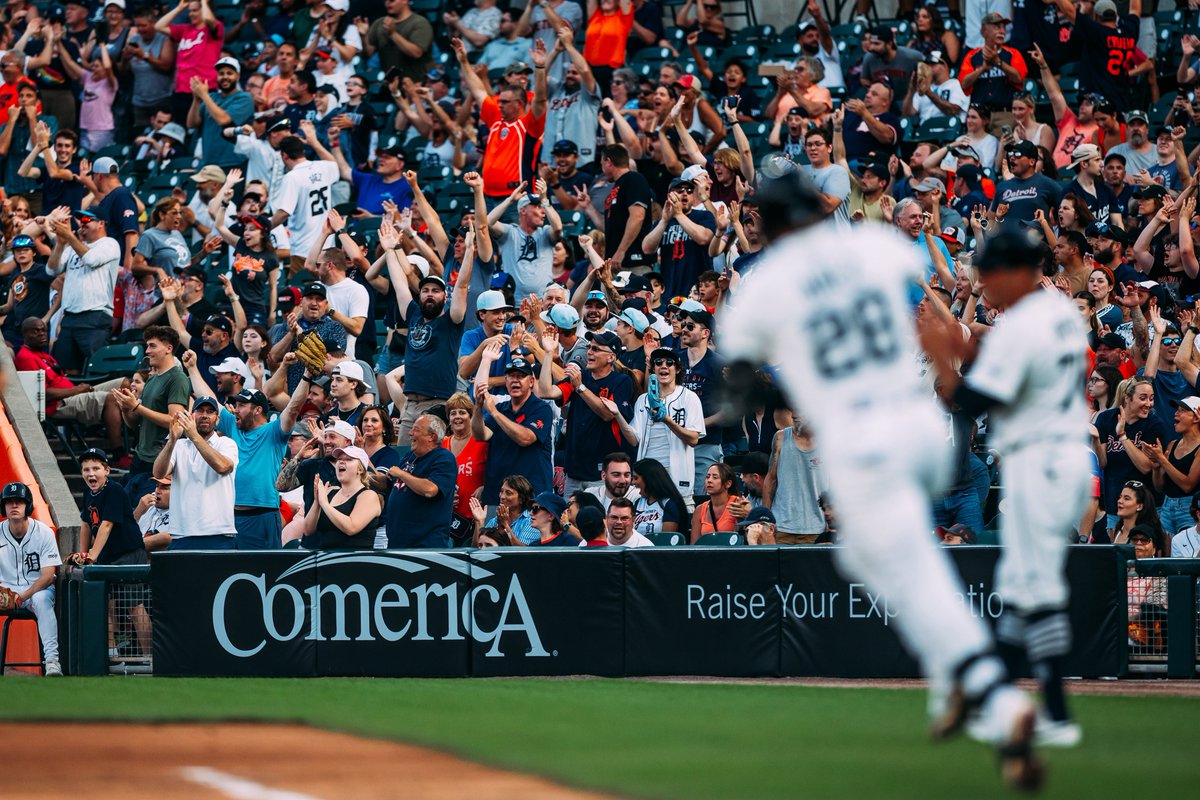 the Javier Báez effect 🗣️

⭐️ tigers.com/vote ⭐️