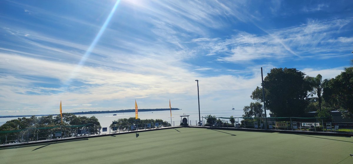 Winter day. Quick beer after work.