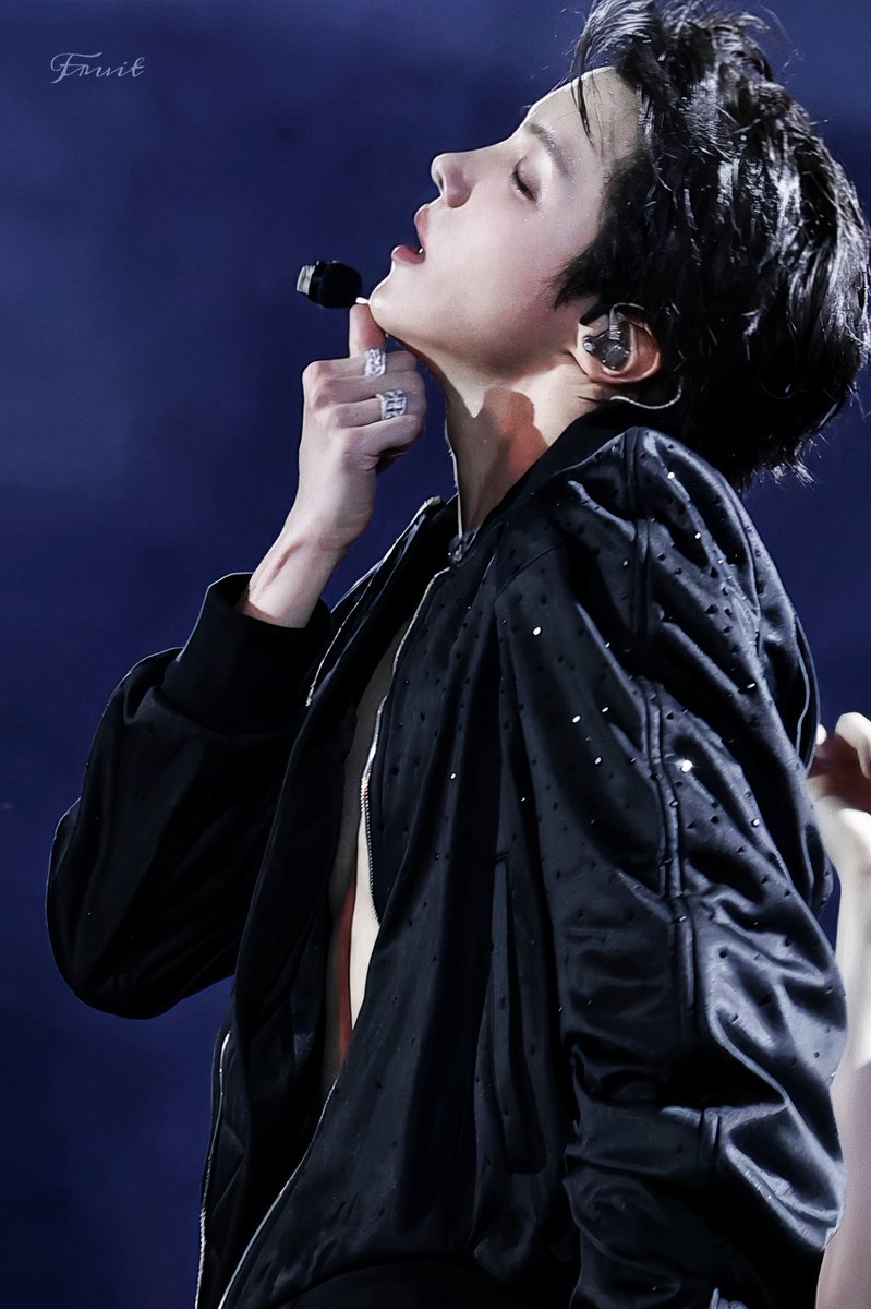 jayvee (@uarmyvibe) on Twitter photo j-hope is nominated in the “Asian Artist of the Year” category at #SECAwards!
RT & REPLY
My vote is for #JHope as the #ArtistaAsiaticodoAno at the #SECAwards Must follow <a href="/secawards/">SEC Awards</a> j-hope is nominated in the “Asian Artist of the Year” category at #SECAwards!
RT & REPLY
My vote is for #JHope as the #ArtistaAsiaticodoAno at the #SECAwards Must follow <a href="/secawards/">SEC Awards</a>