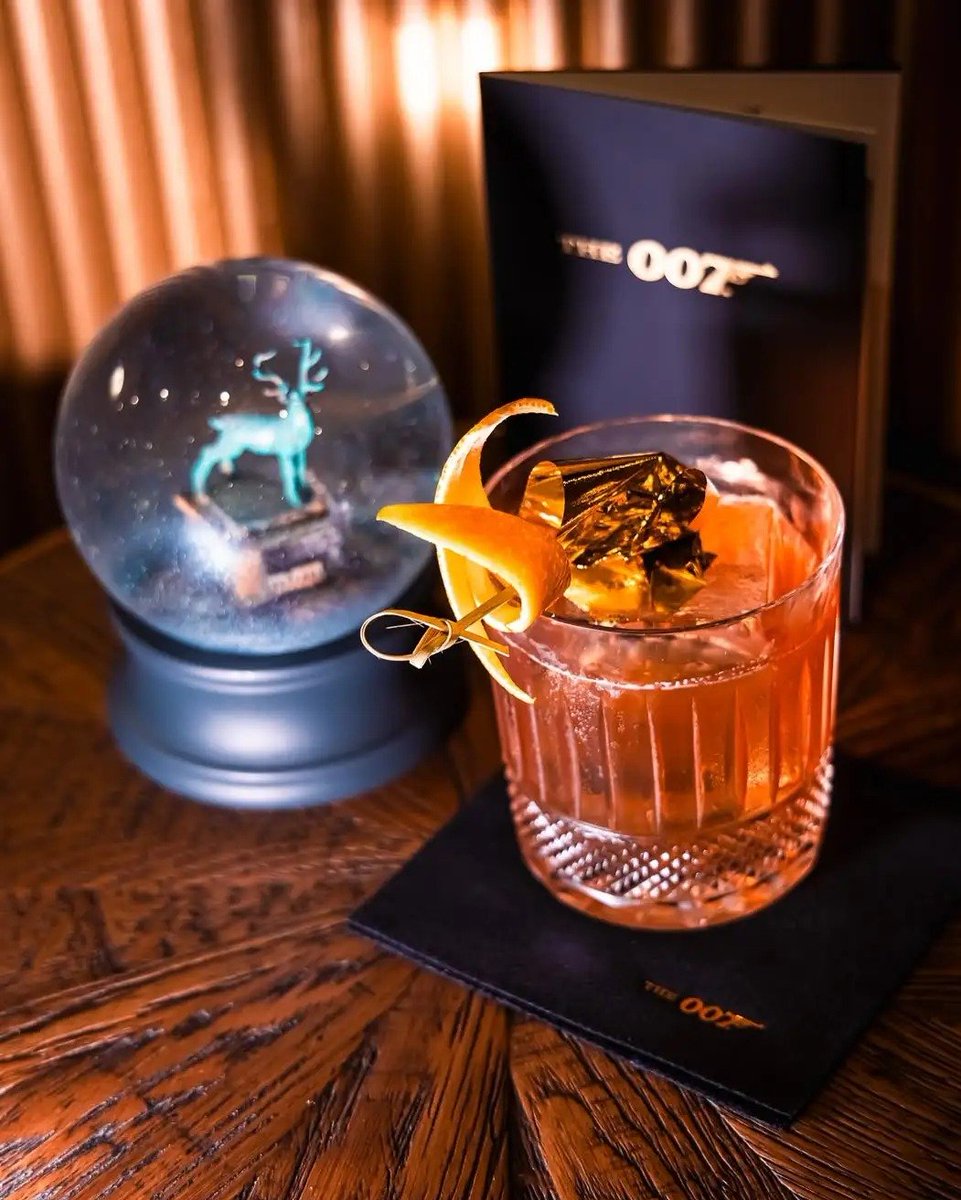 The M cocktail specially prepared for the Christmas 🤶