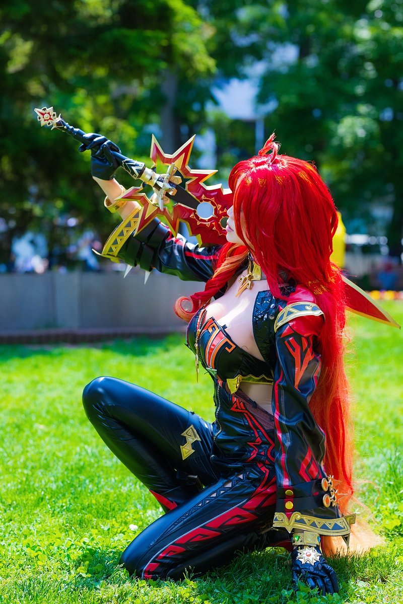 #サツコス
Cosplay 
原神 🔥 マーヴィカ

📸 <a href="/rock_the_69_/">black</a>