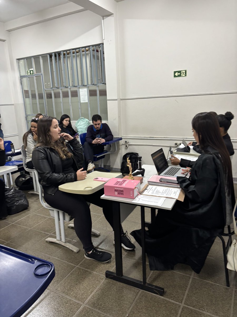 Prova de Teoria Geral do Processo e Audiência de Instrução e Julgamento criminal simulada: atividades de encerramento de um semestre extremamente produtivo. A atividade de professor é gratificante 👍🙏