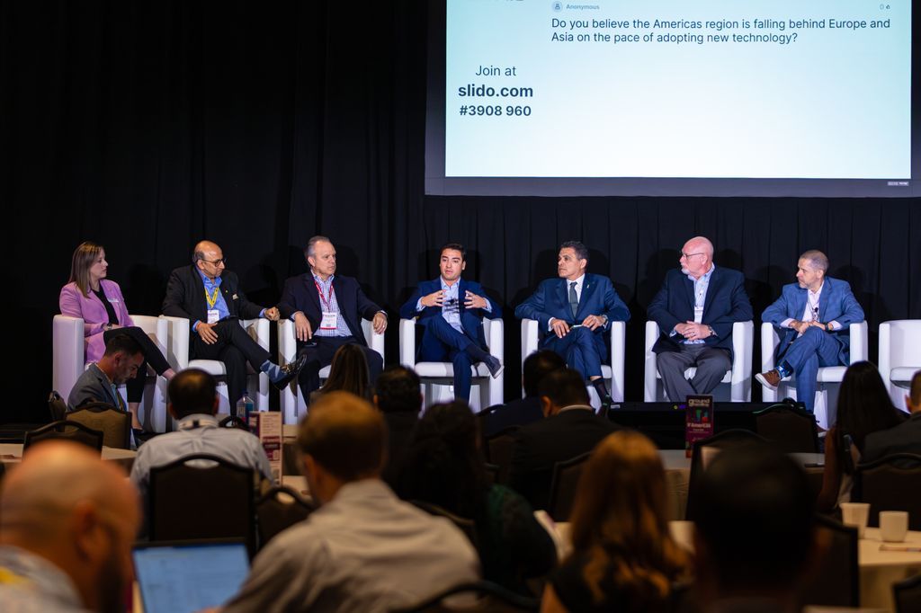 Moonware tweet media