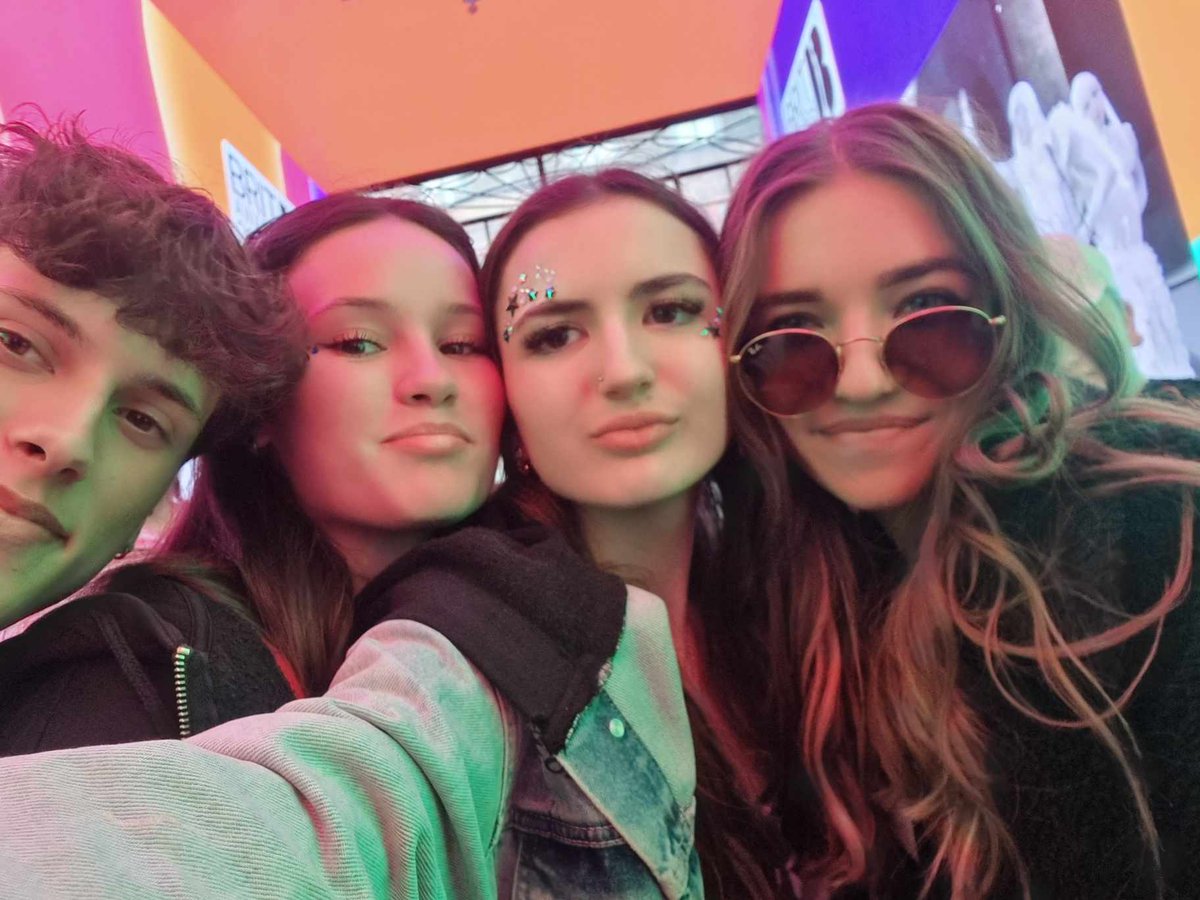 HAPPY BIRTHDAY BEAUTIFUL LY ❤️ <a href="/carashorcrux/">Cara</a>