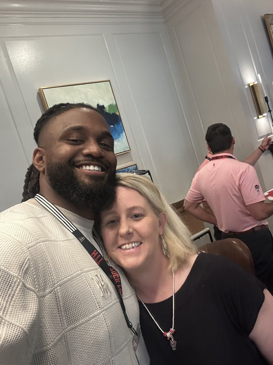 Wolfpack Karaoke (@wolfpackkaraoke) on Twitter photo Definitely the highlight of 2025 so far for me! I have been watching <a href="/jacsw3/">James Smith-Williams</a> play ball from his high school days at <a href="/MillbrookSports/">Millbrook Athletics</a> on Friday nights, to Saturdays with <a href="/PackFootball/">NC State Football</a>, and throughout his NFL career. They don’t make ‘em much better than this guy right here. So Definitely the highlight of 2025 so far for me! I have been watching <a href="/jacsw3/">James Smith-Williams</a> play ball from his high school days at <a href="/MillbrookSports/">Millbrook Athletics</a> on Friday nights, to Saturdays with <a href="/PackFootball/">NC State Football</a>, and throughout his NFL career. They don’t make ‘em much better than this guy right here. So