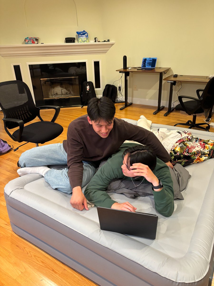 elijahmuraoka_'s tweet photo. I'm not gay

But every founding team needs this kind of relationship

I would not be where I am today without this guy

My co-founder, roommate, teammate, friend, classmate, Asian twin, and more.

Find someone you can be this close with,

and I guarantee you'll build something amazing.

Love you brother @mikelong107